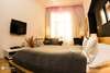 hotel_img